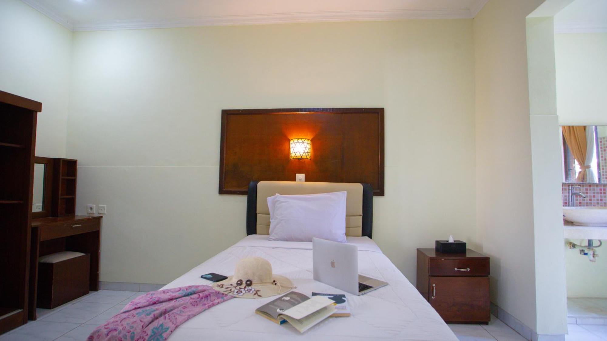 Teges Inn Kuta Kuta Lombok Exterior foto