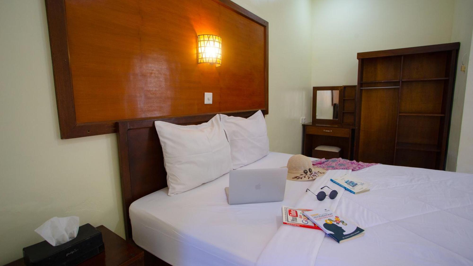 Teges Inn Kuta Kuta Lombok Exterior foto